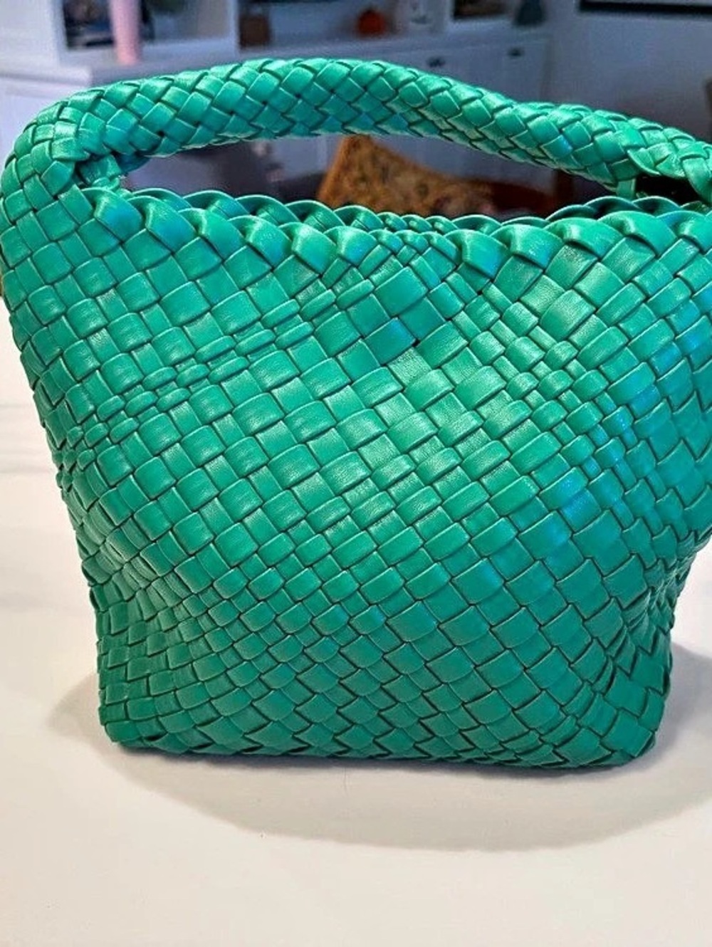 AURA Woven Tote in Green Like New